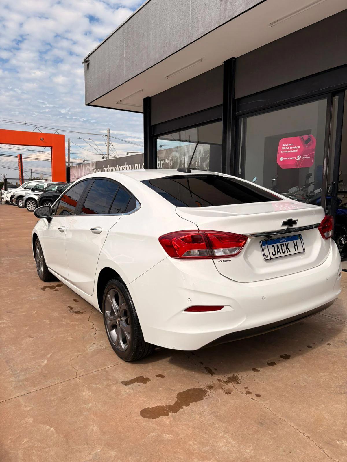 CHEVROLET Cruze Sedan - Foto