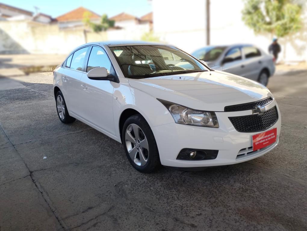 CHEVROLET Cruze Sedan - Foto