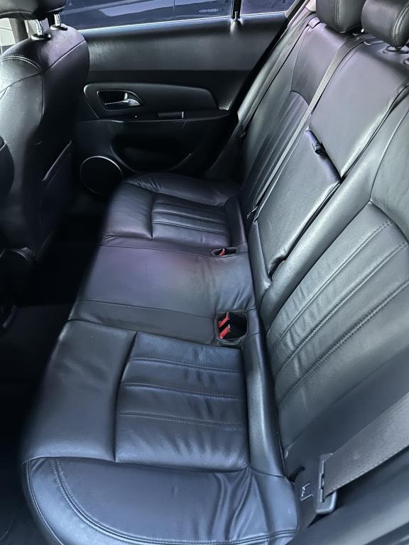 CHEVROLET Cruze Sedan - Foto