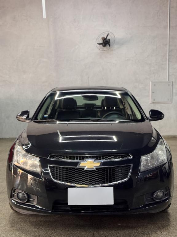 CHEVROLET Cruze Sedan - Foto