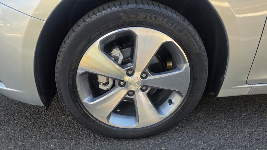 CHEVROLET Cruze Sedan - Foto
