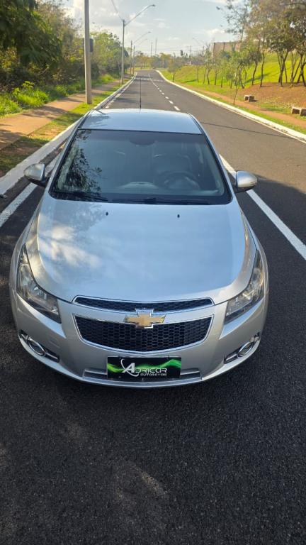 CHEVROLET Cruze Sedan - Foto