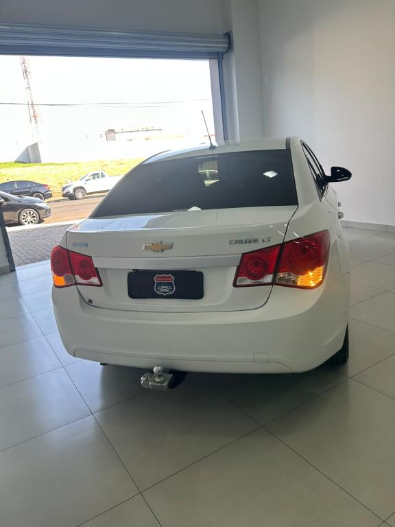 CHEVROLET Cruze Sedan - Foto