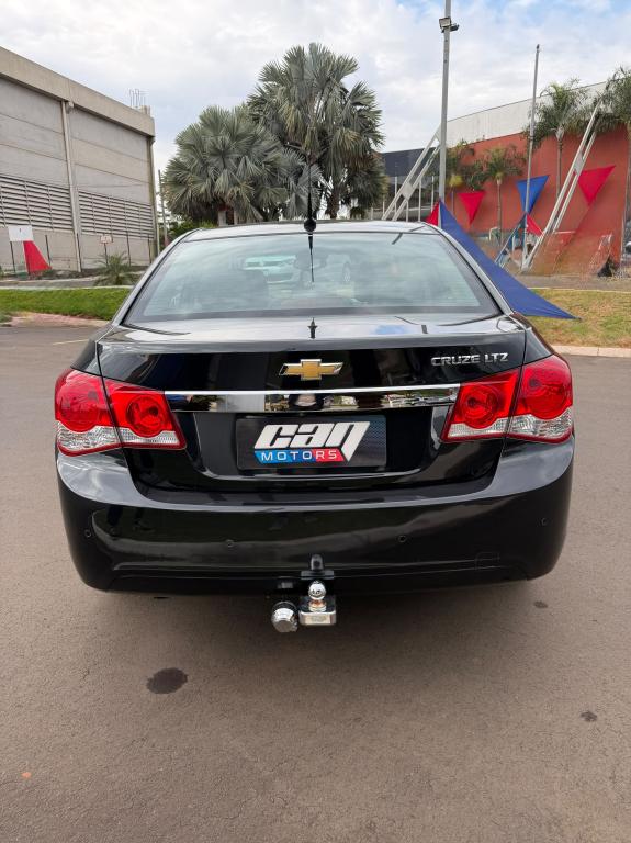 CHEVROLET Cruze Sedan - Foto