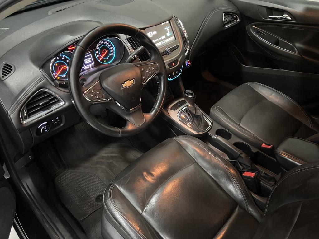CHEVROLET Cruze Sedan - Foto