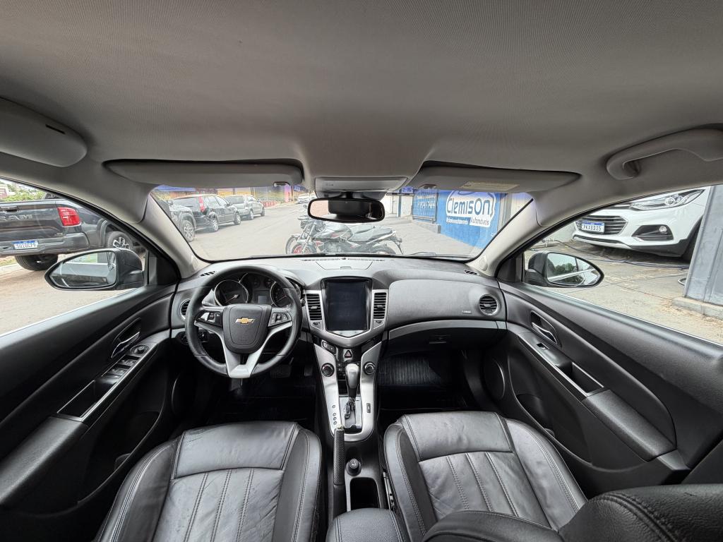 CHEVROLET Cruze Sedan - Foto