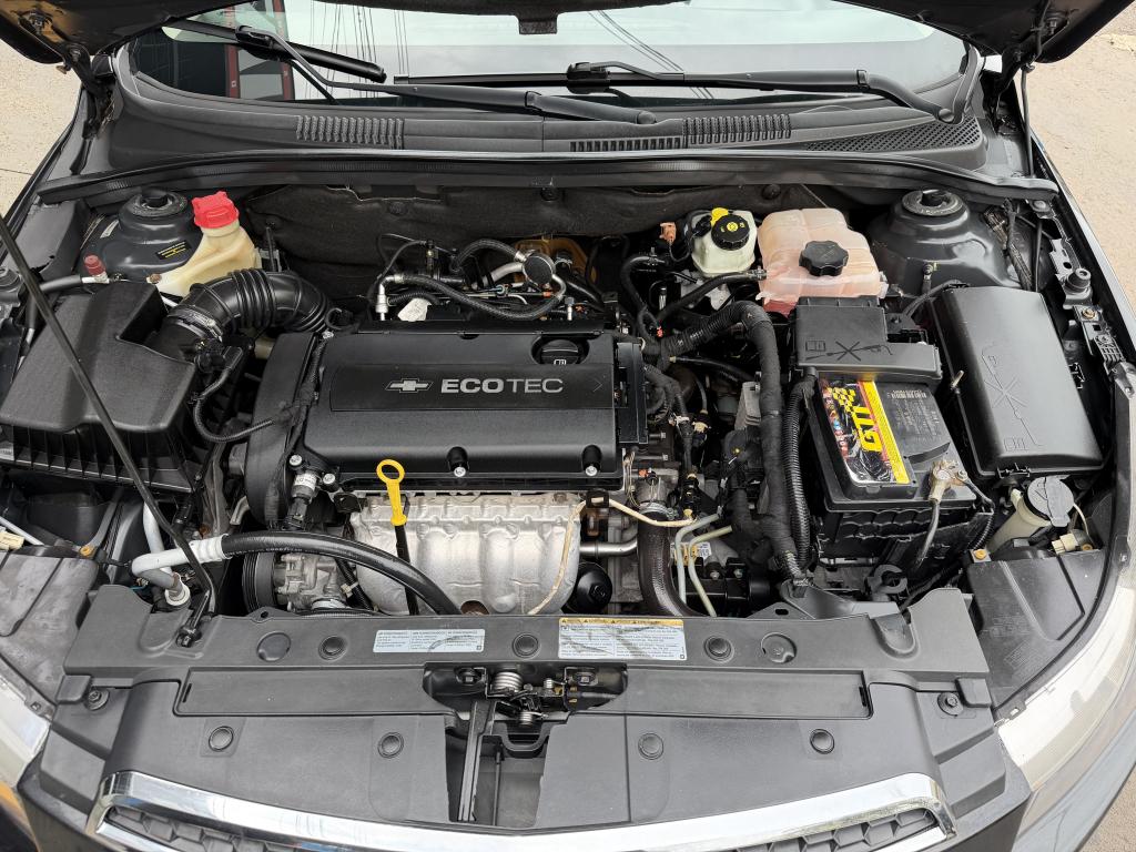 CHEVROLET Cruze Sedan - Foto