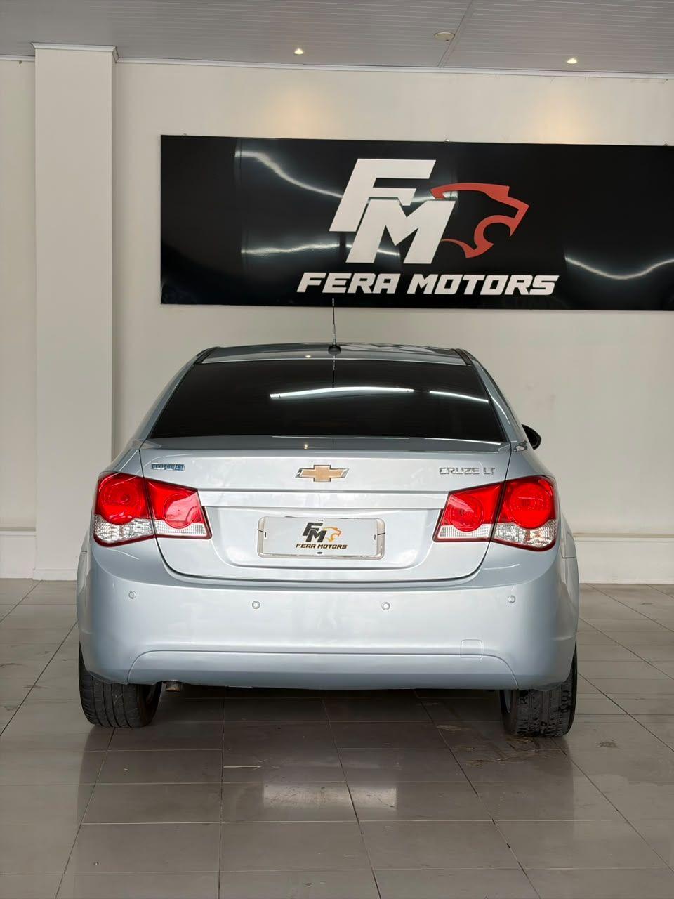 CHEVROLET Cruze Sedan - Foto
