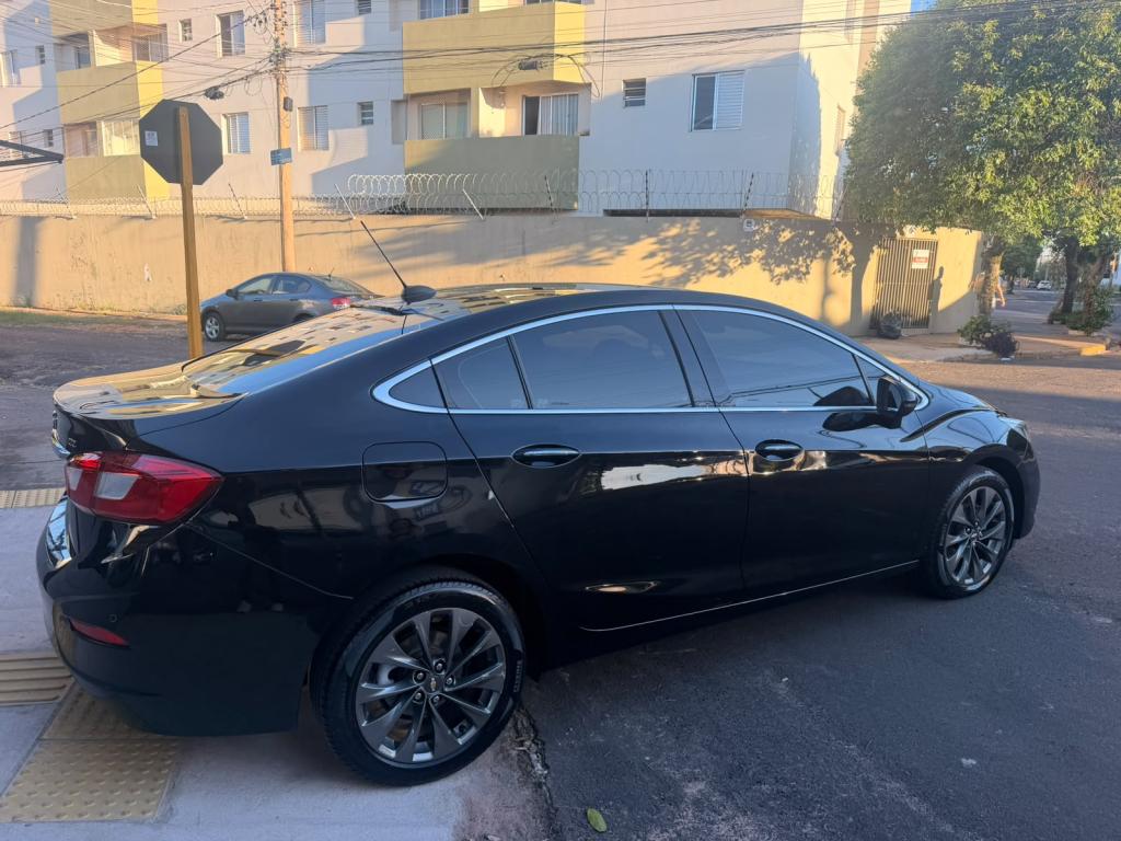 CHEVROLET Cruze Sedan - Foto