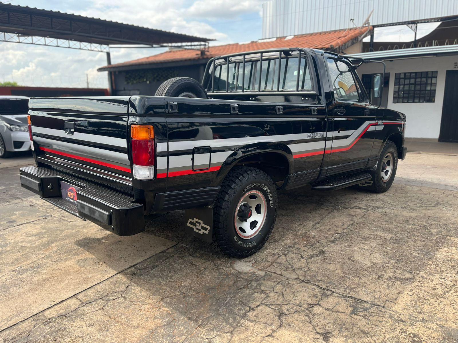 CHEVROLET D20 - Foto