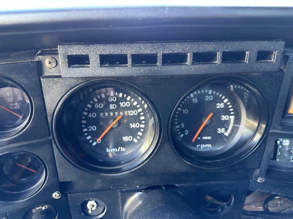 CHEVROLET D20 - Foto