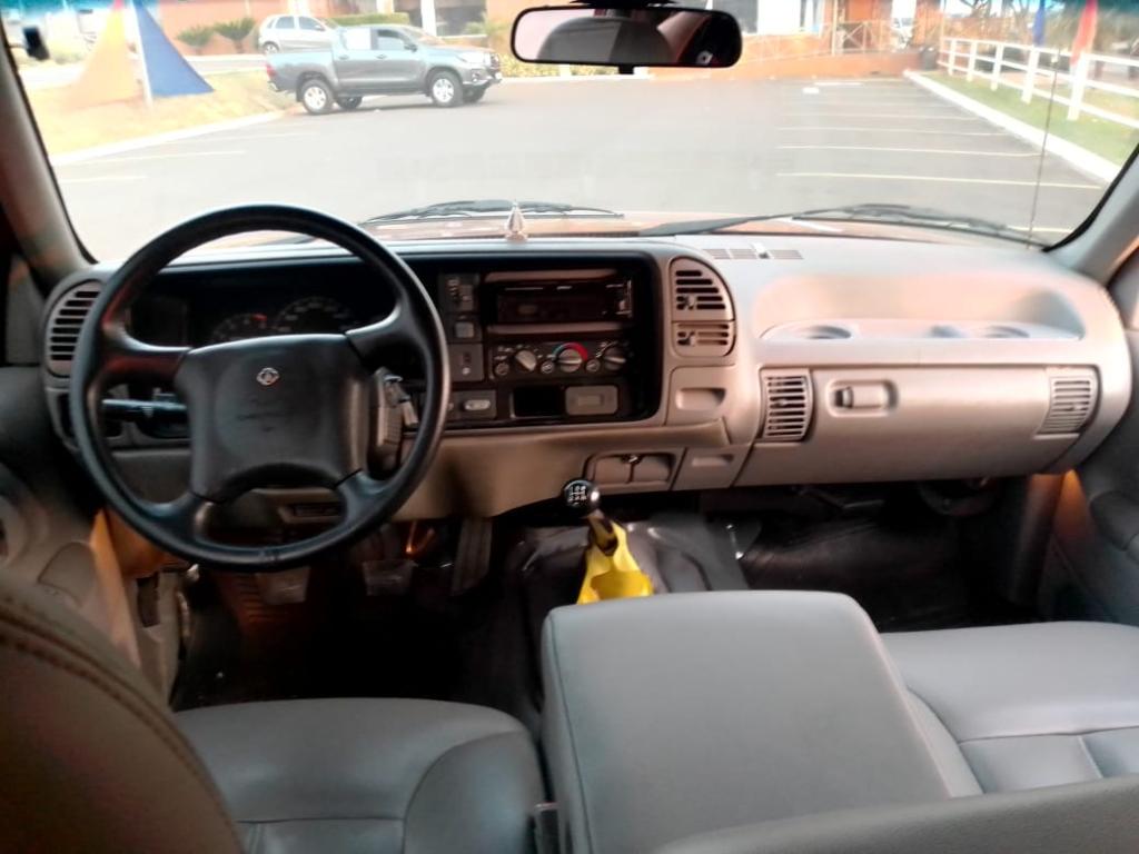 CHEVROLET Grand Blazer - Foto