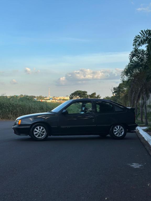 CHEVROLET Kadett - Foto