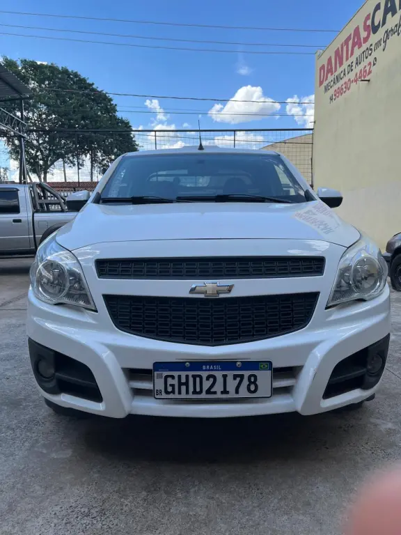 CHEVROLET Montana - Foto