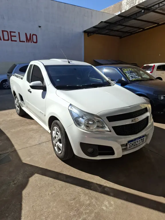 CHEVROLET Montana - Foto