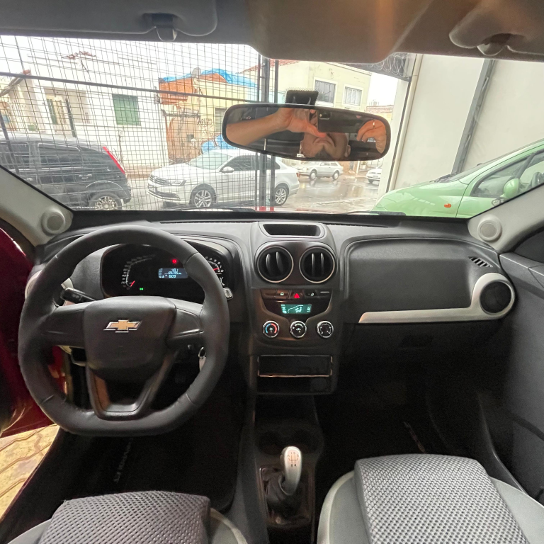 CHEVROLET Montana - Foto