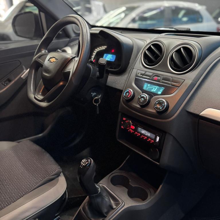 CHEVROLET Montana - Foto