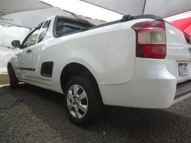 CHEVROLET Montana