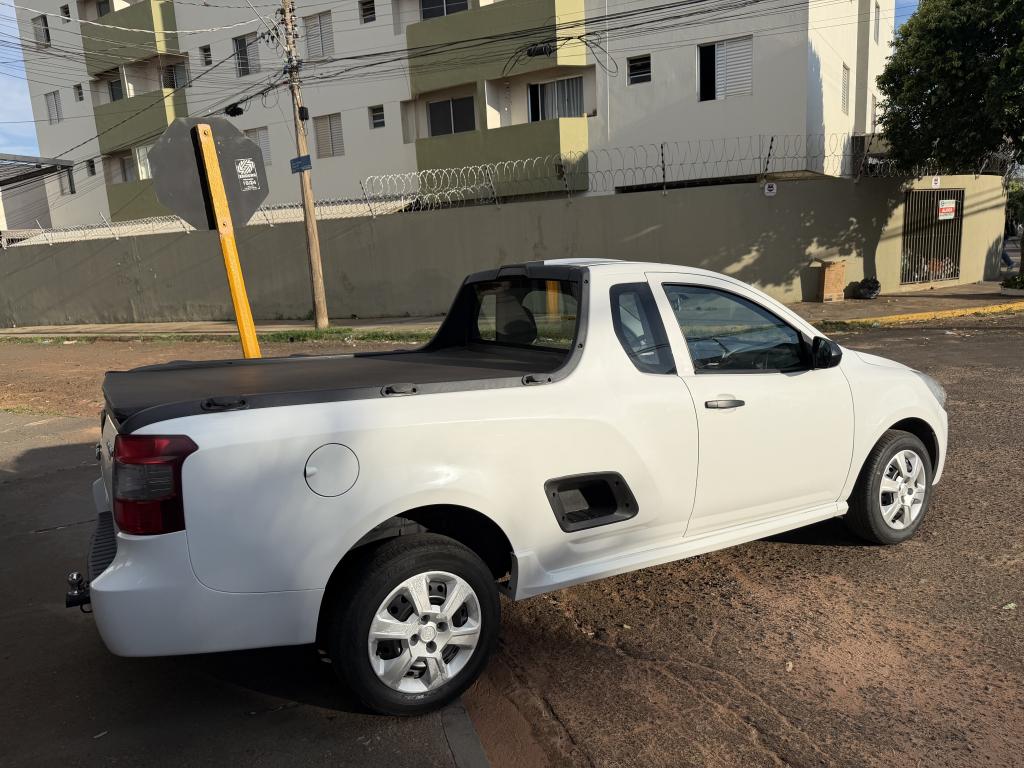 CHEVROLET Montana - Foto