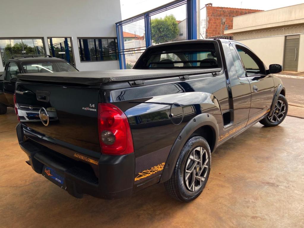 CHEVROLET Montana - Foto