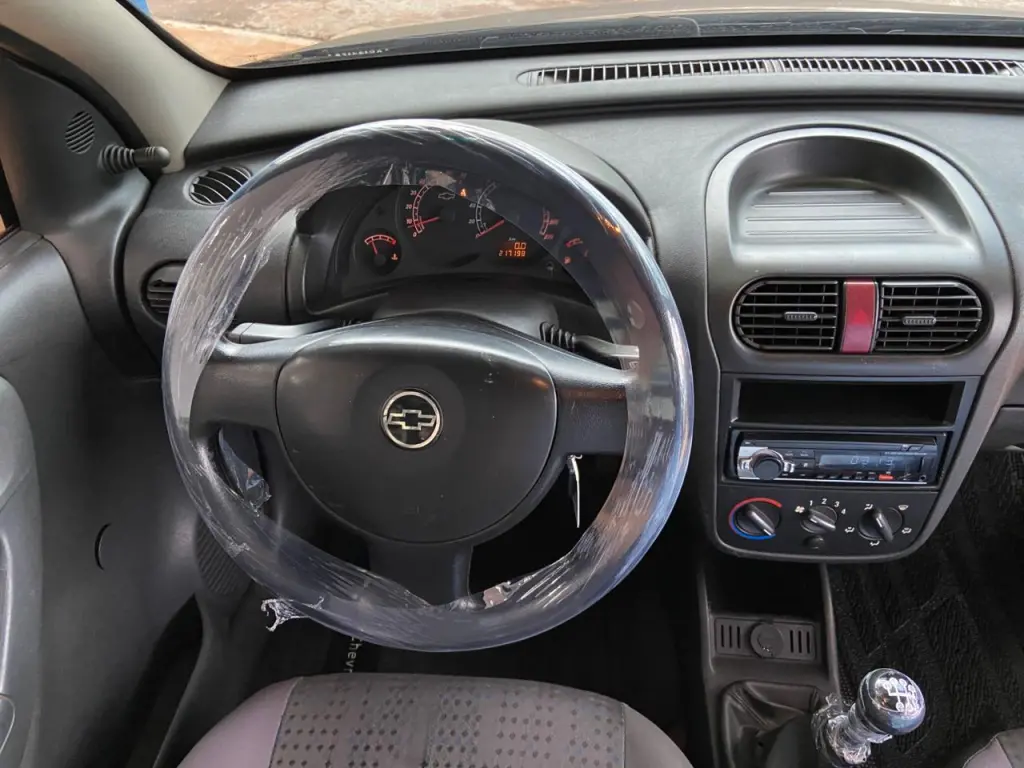 CHEVROLET Montana - Foto