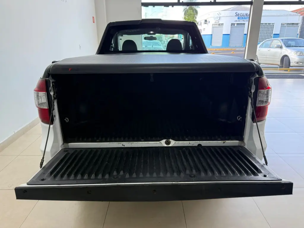 CHEVROLET Montana - Foto