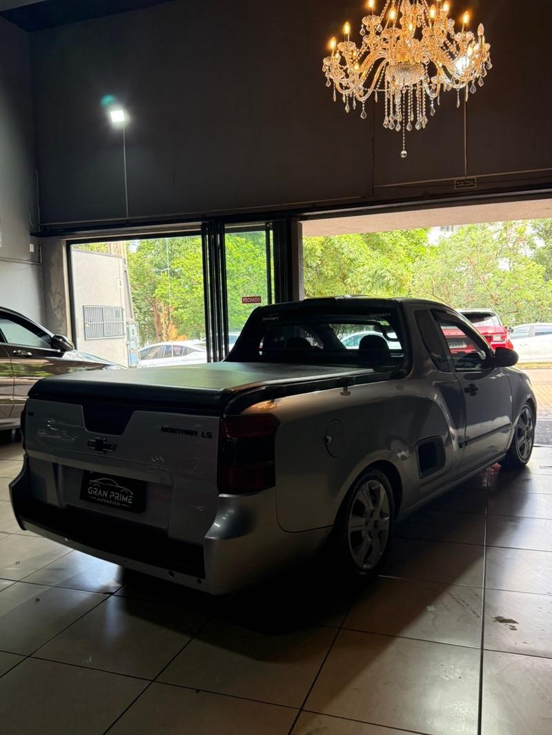 CHEVROLET Montana - Foto