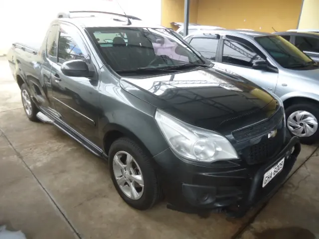 CHEVROLET Montana - Foto