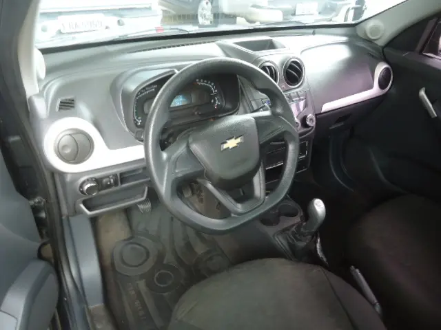 CHEVROLET Montana - Foto