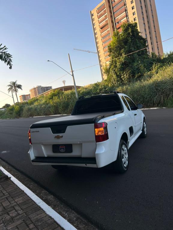 CHEVROLET Montana - Foto