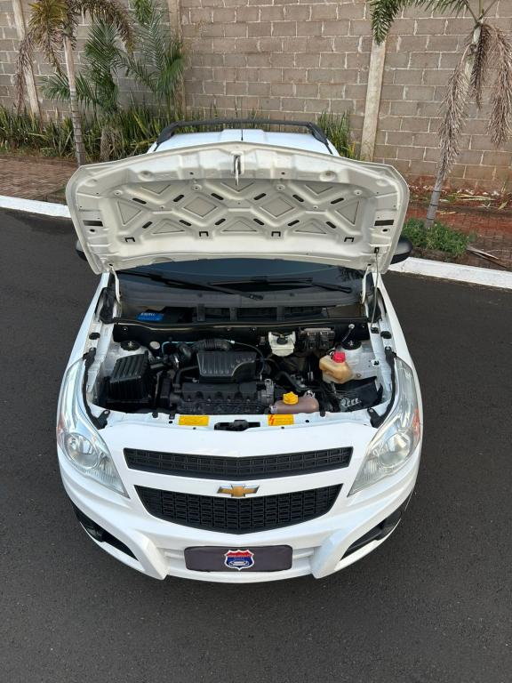 CHEVROLET Montana - Foto