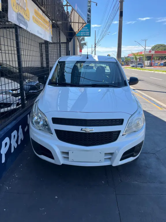 CHEVROLET Montana - Foto