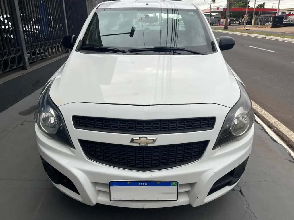CHEVROLET Montana - Foto
