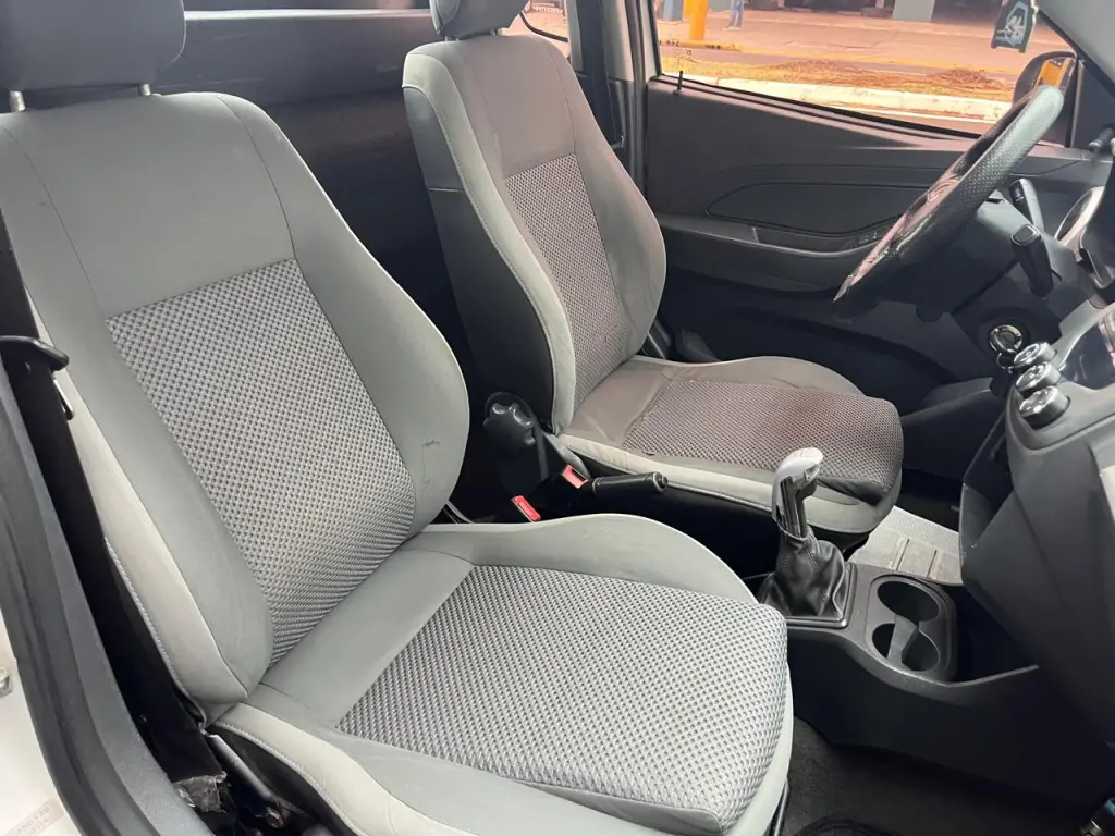 CHEVROLET Montana - Foto