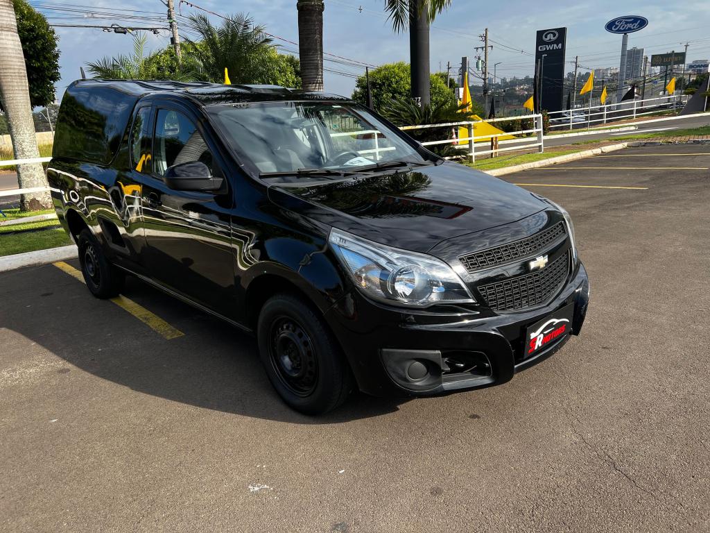 CHEVROLET Montana - Foto