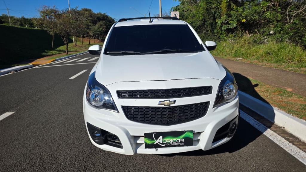 CHEVROLET Montana - Foto