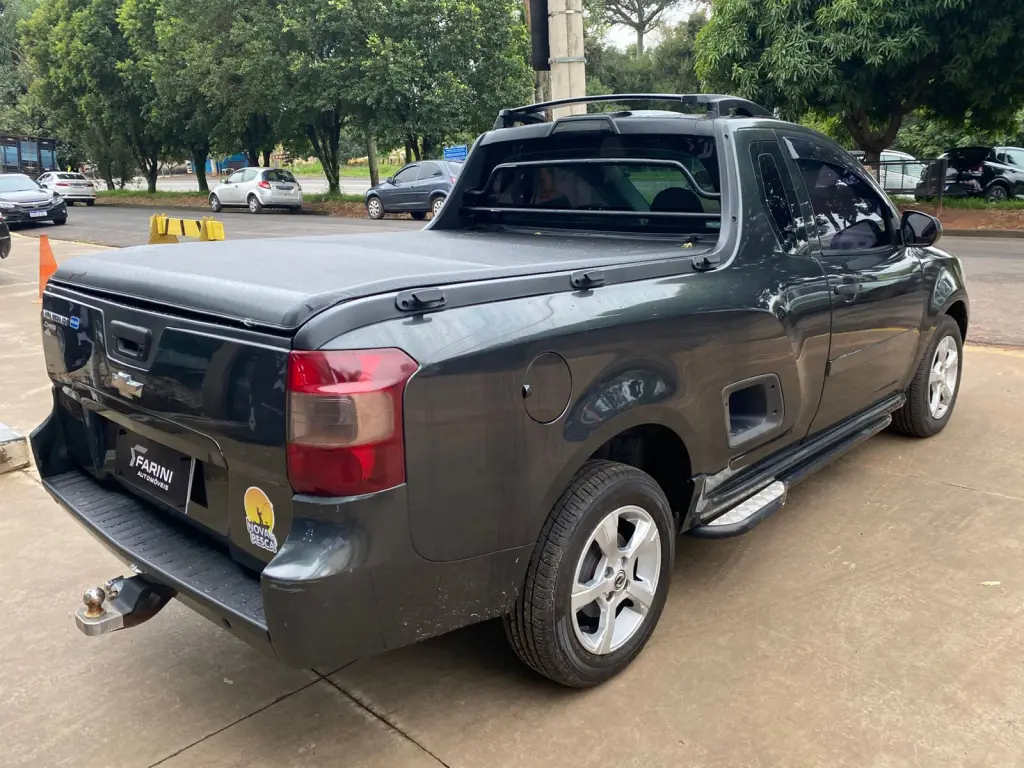 CHEVROLET Montana - Foto