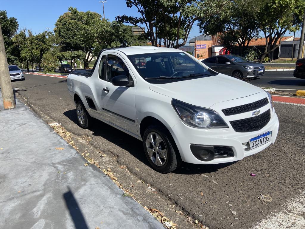 CHEVROLET Montana - Foto