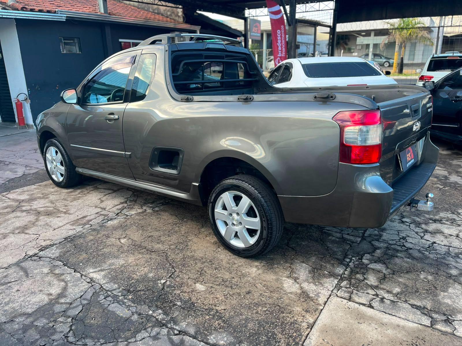CHEVROLET Montana - Foto