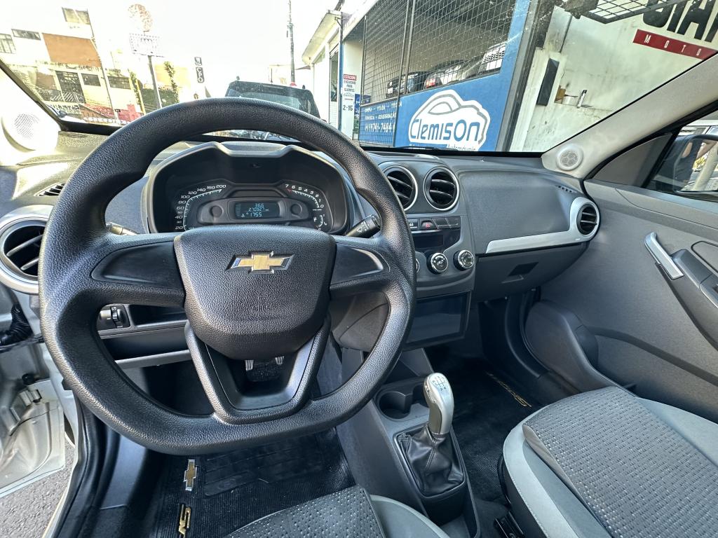 CHEVROLET Montana - Foto