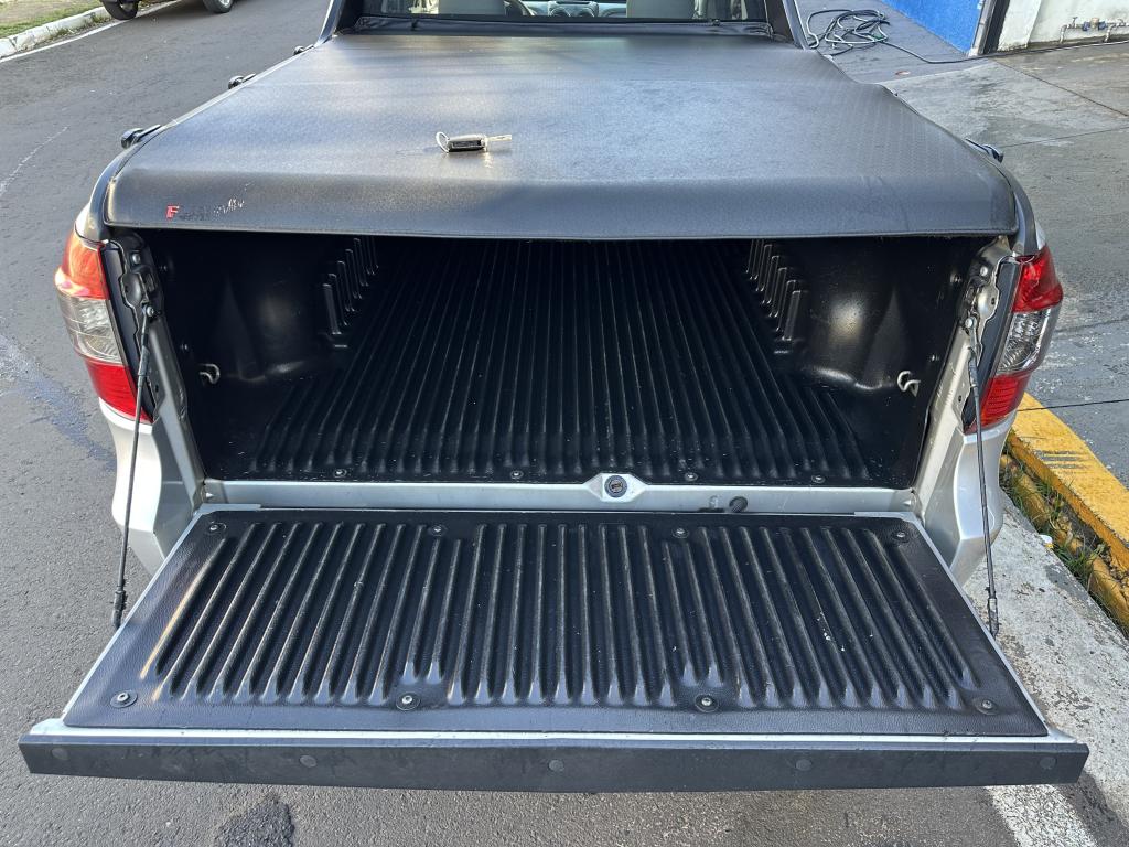 CHEVROLET Montana - Foto