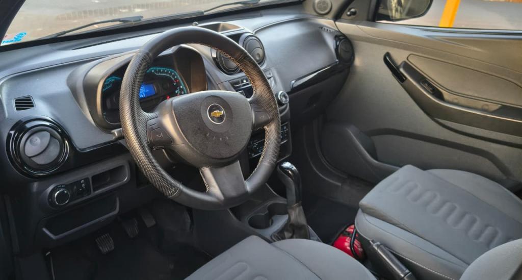 CHEVROLET Montana - Foto