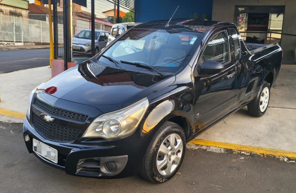 CHEVROLET Montana - Foto