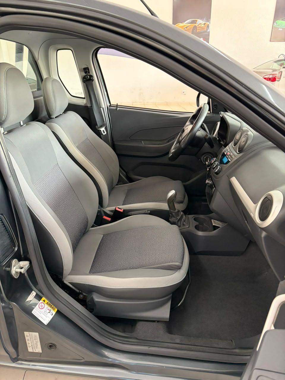 CHEVROLET Montana - Foto