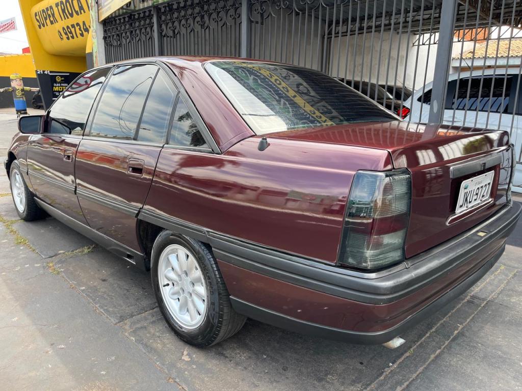 CHEVROLET Omega - Foto