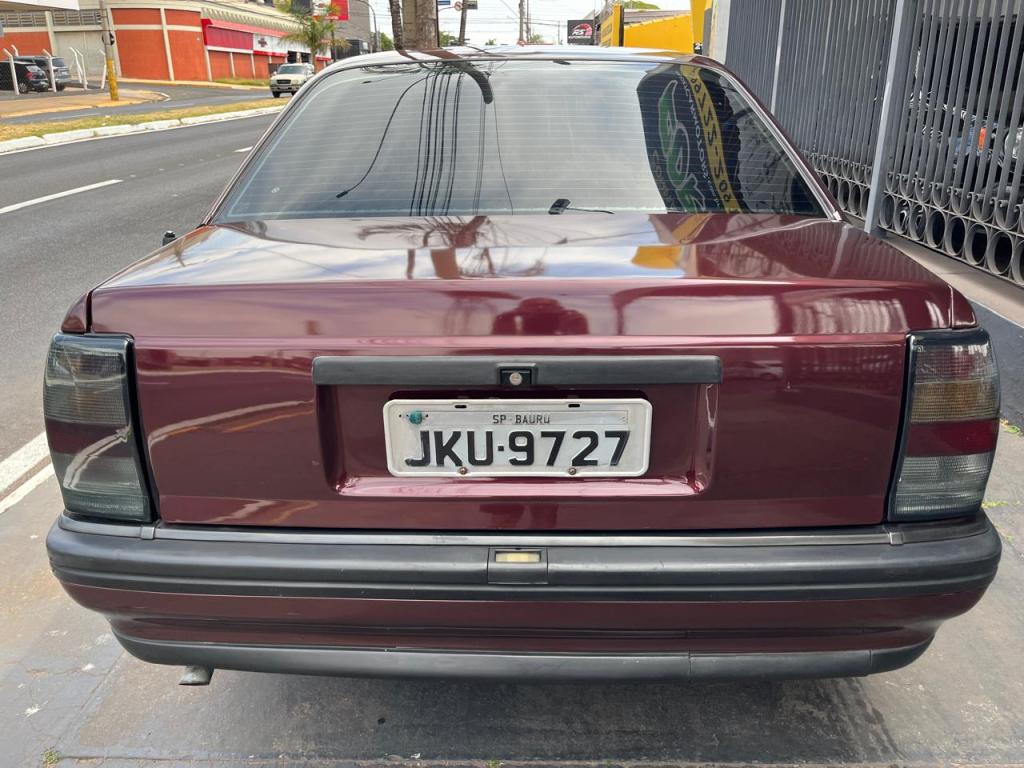 CHEVROLET Omega - Foto