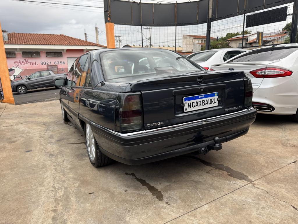 CHEVROLET Omega - Foto