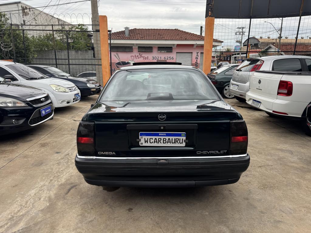 CHEVROLET Omega - Foto