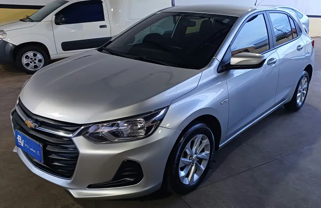 CHEVROLET Onix Hatch