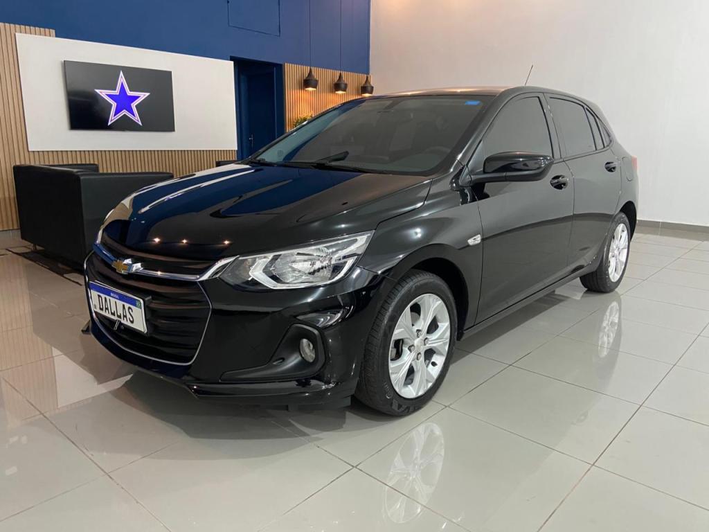 CHEVROLET Onix Hatch - Foto